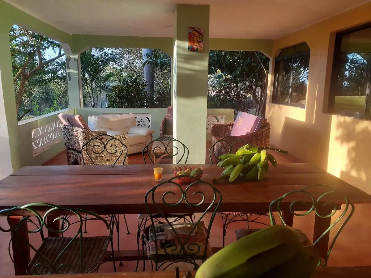 La Hacienda Guest House Las Galeras