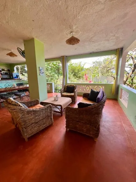 La Hacienda Guest House Las Galeras 0*,